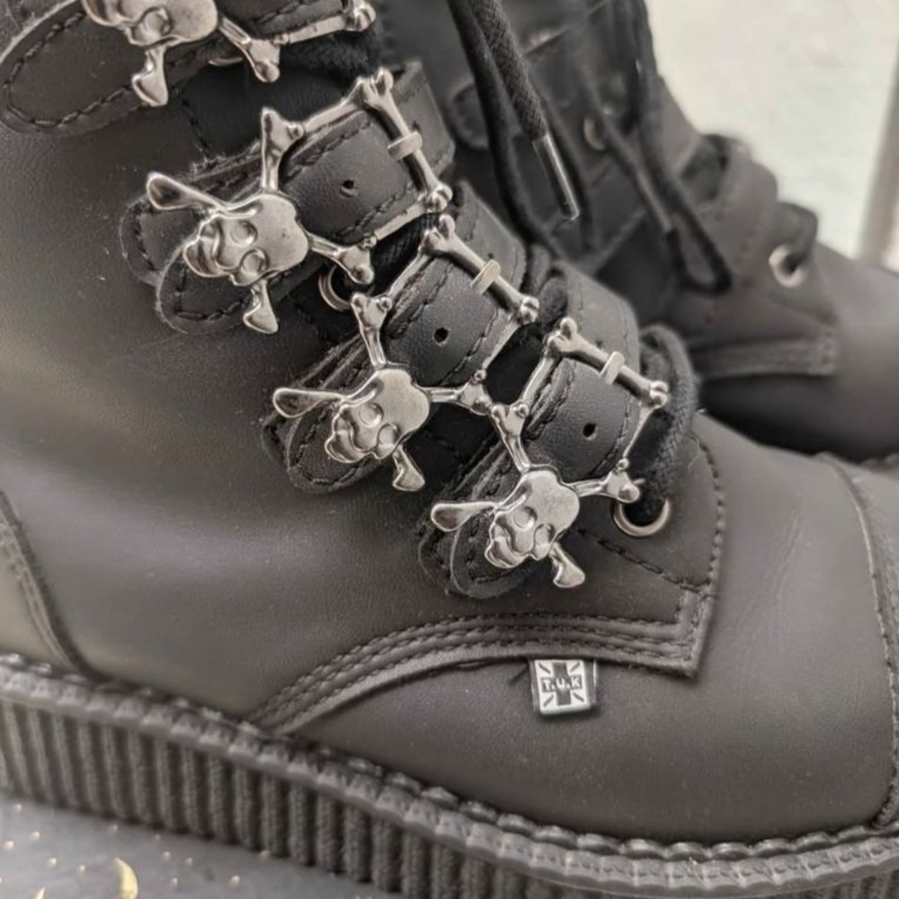TUK Boots